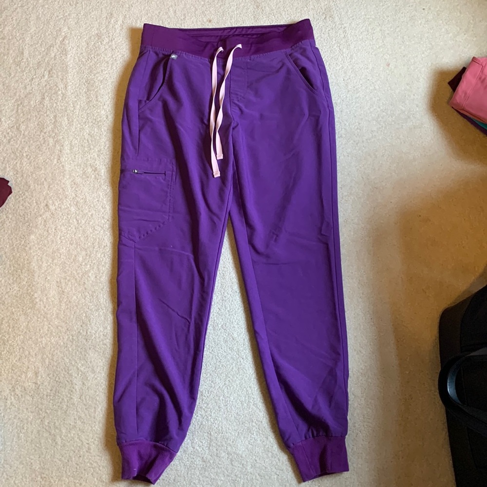 Purple small petite fig scrub joggers